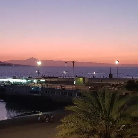 Cerca De La Playa De Canteras 公寓 *
